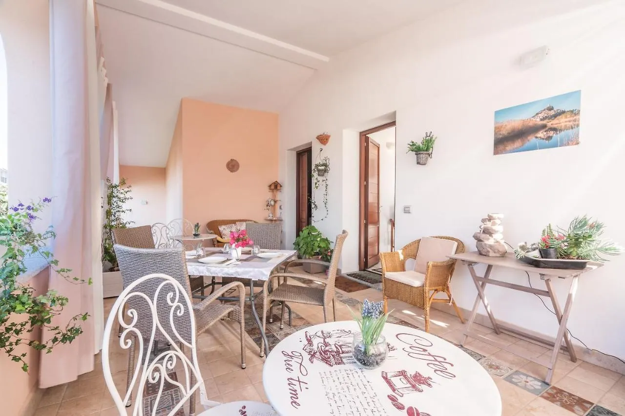 B&B Sos Manneddos Posada  Bed and breakfast Posada (Sardinia)